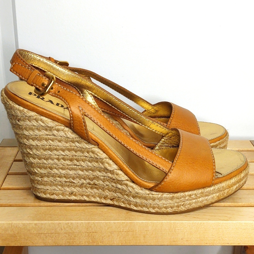 Prada🤎Wedge Tan Espadrilles, Size 41, 10-11M 🆕